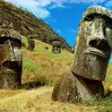 Statues géantes de l'île de Pâques - crédits : Art Wolfe/ The Image Bank/ Getty Images