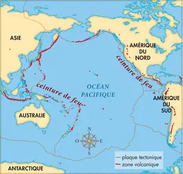 Ceinture de feu du Pacifique - crédits : © Encyclopædia Universalis France