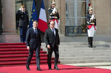 Emmanuel Macron et François Hollande - crédits : Thierry Orban/ Getty Images
