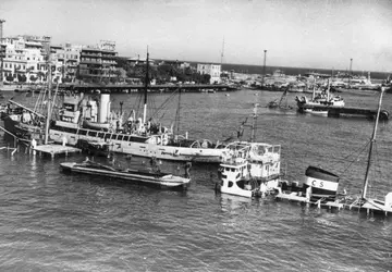 Blocus du canal de Suez, 1956 - crédits : Joseph McKeown/ Picture Post/ Getty Images