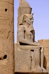 Ramsès II à Louxor, Égypte - crédits : © Frédéric Soltan/ Corbis/ Getty Images