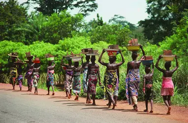 Femmes béninoises - crédits : © C. Sappa/DeA Picture Library