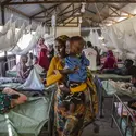 Hopital pédiatrique de Médecins sans frontières au Soudan - crédits : Igor Barbero/ MSF