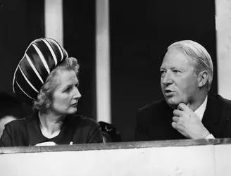 Margaret Thatcher et Edward Heath - crédits : Leonard Burt/ Hulton Archive/ Getty Images