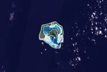 Îles de la Société, Polynésie française - crédits : © NASA