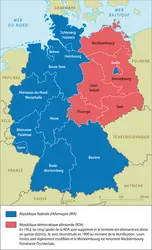 La division de l’Allemagne en 1949 - crédits : © Encyclopædia Universalis France