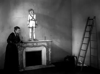 <it>Le Sang d'un poète</it>, film de Jean Cocteau - crédits : Sacha Masour/ Moviepix/ Getty Images