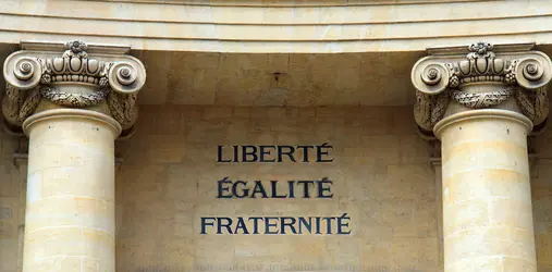 Liberté, égalité, fraternité - crédits : © R. A. McGuirk/ Shutterstock