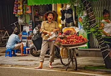 Commerce de rue, Vietnam - crédits : © Rod Waddington/ Flickr ; CC BY-SA 2.0
