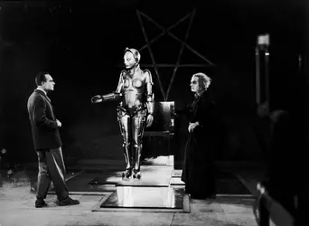 Metropolis, film de Fritz Lang - crédits : Horst von Harbou/ Stiftung Deutsche Kinemathek/ AKG-images