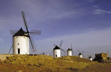 Moulin à vent - crédits : © Goodshoot/ Jupiterimages