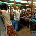 École pour enfants réfugiés - crédits : © John van Hasselt/ Corbis/ Getty Images