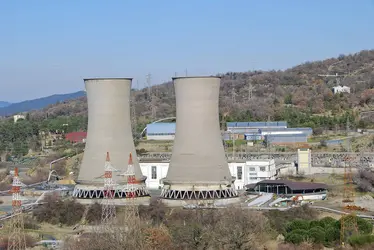 Centrale géothermique en Italie - crédits : © Drimi/ Shutterstock