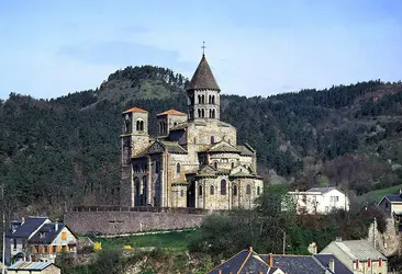 Église de Saint-Nectaire, Puy-de-Dôme - crédits : Peter Willi/  Bridgeman Images 