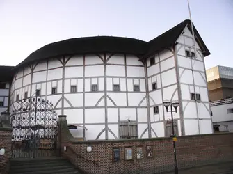 Théâtre du Globe, Londres - crédits : © L. Bellers/ Shutterstock