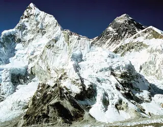 Mont Everest - crédits : © %copy; Spectrum Colour Library/Heritage-Images