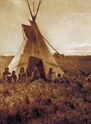 Tipi chipewyan - crédits : © Library of Congress, Washington, D.C.