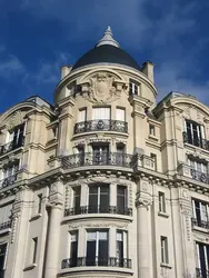 Immeuble haussmannien, Paris - crédits : © Bouzou/ Shutterstock