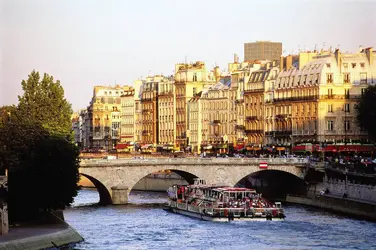 La Seine à Paris - crédits : © Sylvain Grandadam