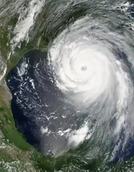 Enroulement du cyclone Katrina - crédits : NASA