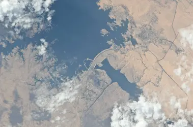 Barrage d'Assouan, Égypte - crédits : © NASA