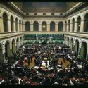 Salle des marchés du palais Brongniart, Paris - crédits : Bernard Bisson/ Sygma/ Getty Images