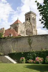 Basilique Sainte-Madeleine, Vézelay - crédits : © N. Gordine/ Shutterstock.com