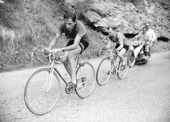 Fausto Coppi et Jean Robic - crédits : © Universal/ Corbis/ VCG/ Getty Images