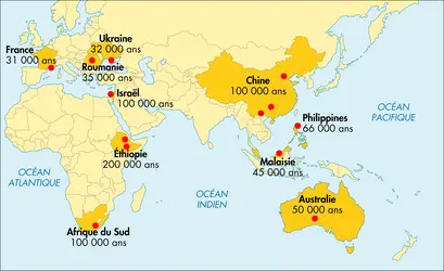 Les plus anciens fossiles d'Homo sapiens - crédits : © Encyclopædia Universalis France