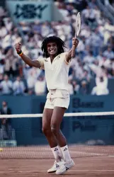 Yannick Noah - crédits : Steve Powell/ Allsport/ Getty Images