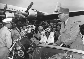 Charles de Gaulle en Côte d'Ivoire, 1958 - crédits : Keystone/ Hulton Archive/ Getty Images
