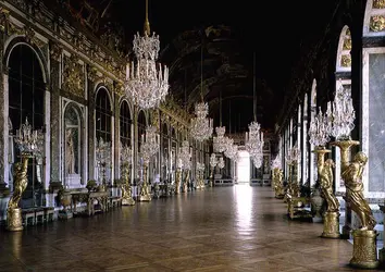 Galerie des Glaces, château de Versailles - crédits : Peter Willi/  Bridgeman Images 