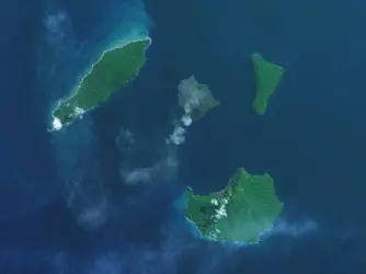 Îles du volcan Krakatau, Indonésie - crédits : © NASA