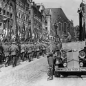 Défilé nazi à Nuremberg - crédits : © Ullstein bild/ Ullstein bild/ Getty Images