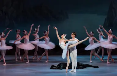 Le Lac des cygnes, ballet deTchaïkovski - crédits : © Jack Vartoogian / Archive Photos / Getty Images