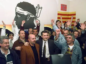 Membres du mouvement nationaliste Corsica Nazione - crédits : Francois Gabrielli/ AFP