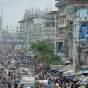 Rue de Dacca, Bangladesh - crédits : © Soltan Frédéric/ The Image Bank/ Getty Images