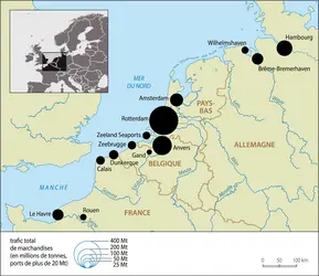 Northern Range - crédits : © Encyclopædia Universalis France