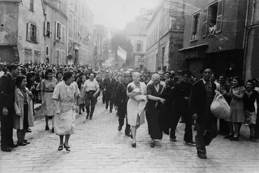 Libération, France - crédits : Robert Capa/ Hulton Archive/ Getty Images