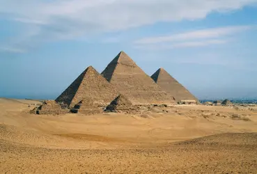 Pyramides de Gizeh, Égypte - crédits : © A. VERGANI / De Agostini / Getty Images