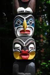 Totem - crédits : © 2009fotofriends/ Shutterstock