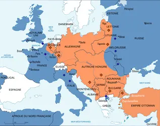 Extension et enlisement de la Première Guerre mondiale, 1915-1916 - crédits : © 2005 Encyclopædia Universalis France S.A.