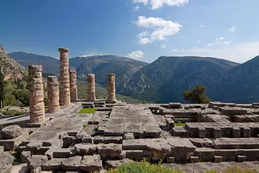 Temple d'Apollon, Delphes (Grèce) - crédits : G. Alexandris/ Shutterstock