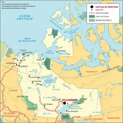 Territoires du Nord-Ouest : carte administrative - crédits : Encyclopædia Universalis France