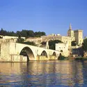 Avignon, Vaucluse - crédits : © Dallas and John Heaton from TSW-CLICK/ Chicago