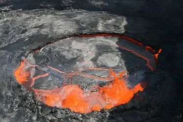 Lac de lave du volcan Erta Ale, Éthiopie - crédits : © Vulkanette/ Shutterstock