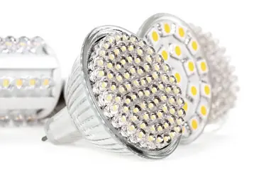 Lampe à LED - crédits : © Hal_P/ Shutterstock