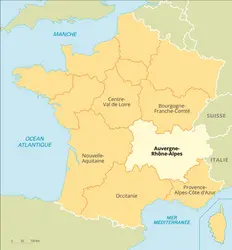 Auvergne-Rhône-Alpes : carte de situation - crédits : Encyclopædia Universalis France