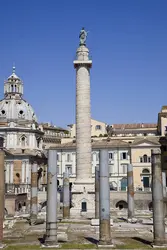 Colonne Trajane, Rome, Italie - crédits : © I. M. Martinez/ Shutterstock