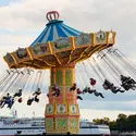 Effet de la force centrifuge - crédits : © A. Nekrassov/ Shutterstock